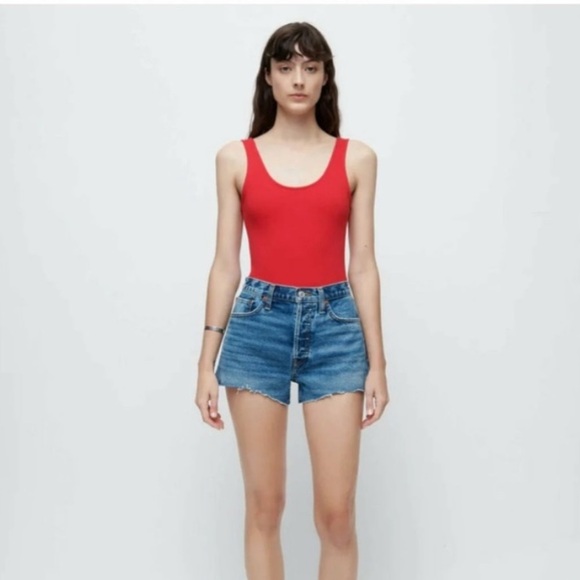 Re/Done Denim 70s High Rise Frayed Hem Cut off Short. Size 28. - Picture 7 of 7